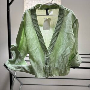 H&M Green Cardigan Sweater V-Neck Lightweight Knit